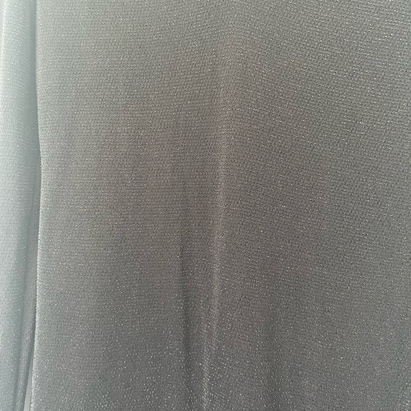 Little black dress - Picture 3 of 3